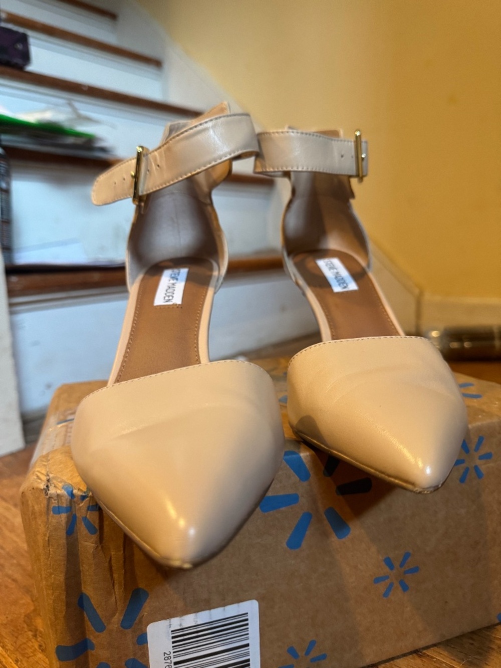 Steve Madden Light Tan Heel- 9